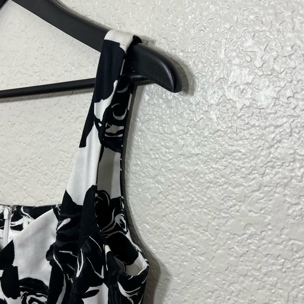 White House Black Market White Black Floral Sleeveless Dress Size 6 - Picture 7 of 11